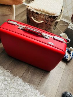 Vintage 1960s American Tourister Tiara Red Hard Shell Suitcase 21” With Key Retro Luggage USA