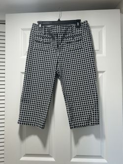 Ann Taylor Capri pants, white/black, size 8