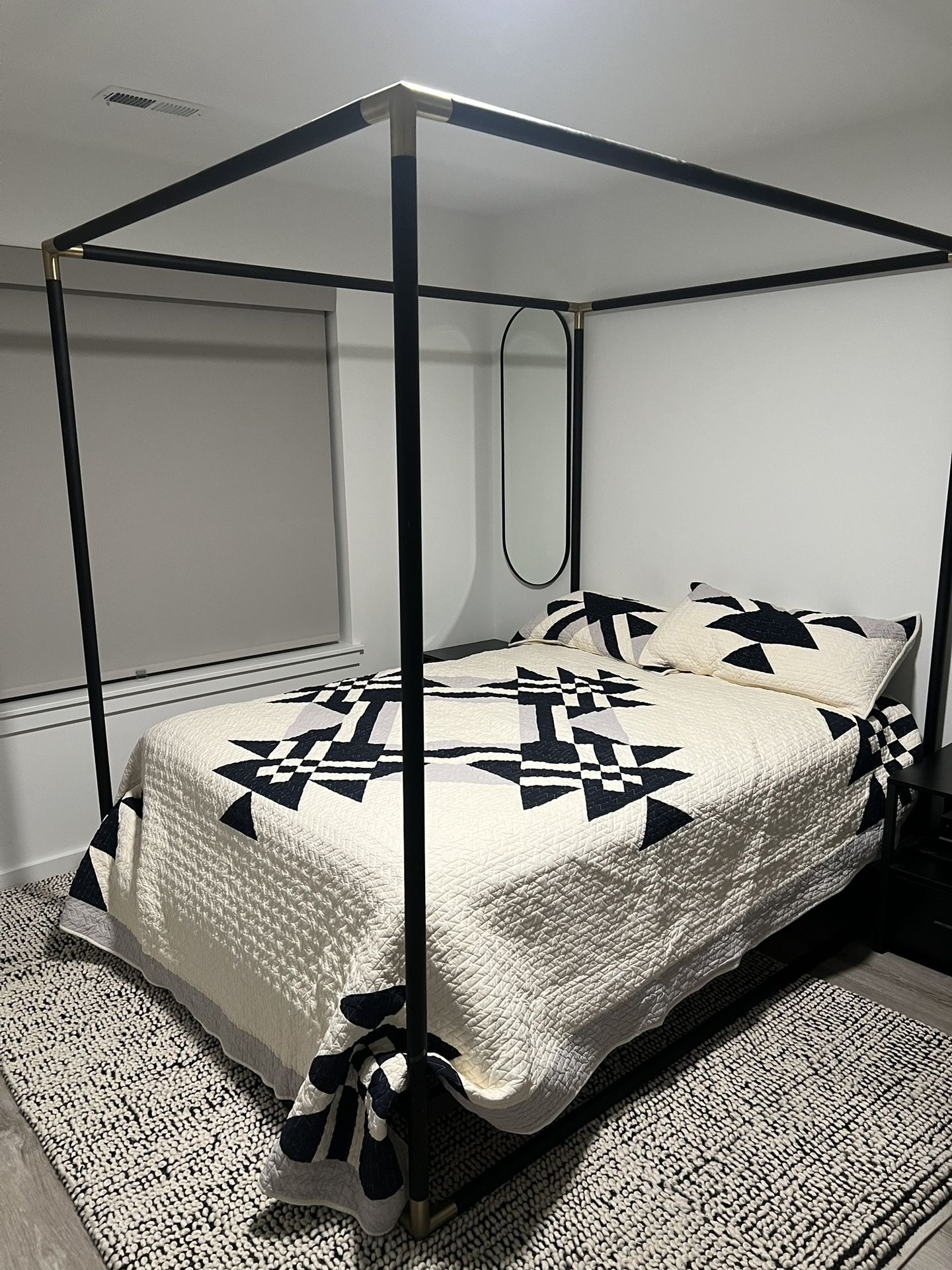 Queen Sizd Bed Frame