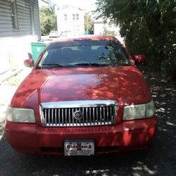 2010 Mercury Grand Marquis