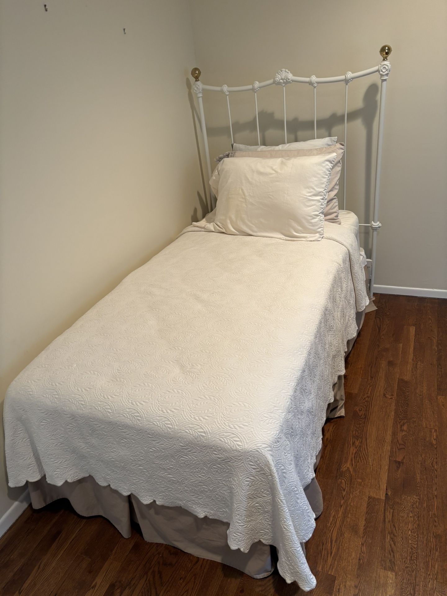 Vintage White Iron & Brass Ball Twin Bed - Frame / Mattress & Box Spring