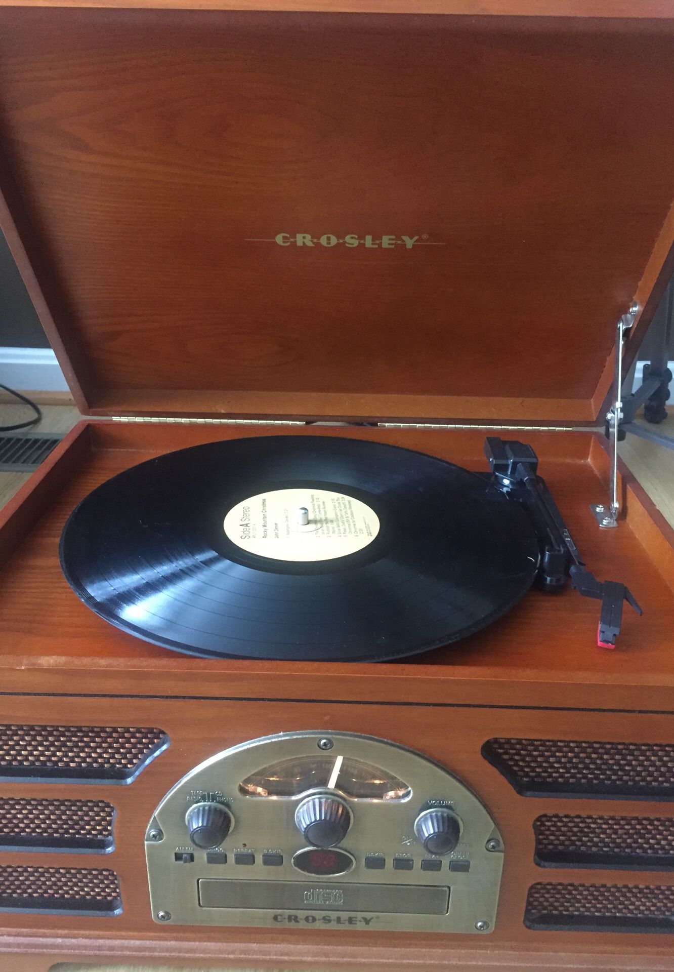 Crosley Stereo Turntable Sound System CR66 Rochester