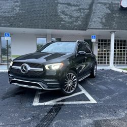 2021 Mercedes-Benz GLE-Class