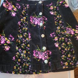 Size  Medium 