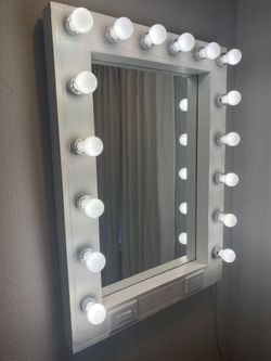 Makeup Vanity
