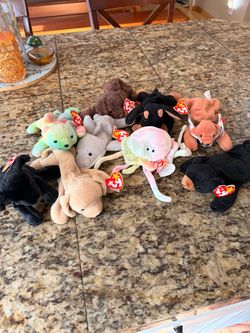 Beanie babies and mint condition with tag on