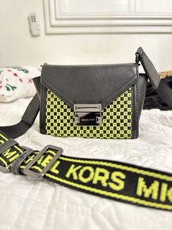 Michael Kors Crossbody