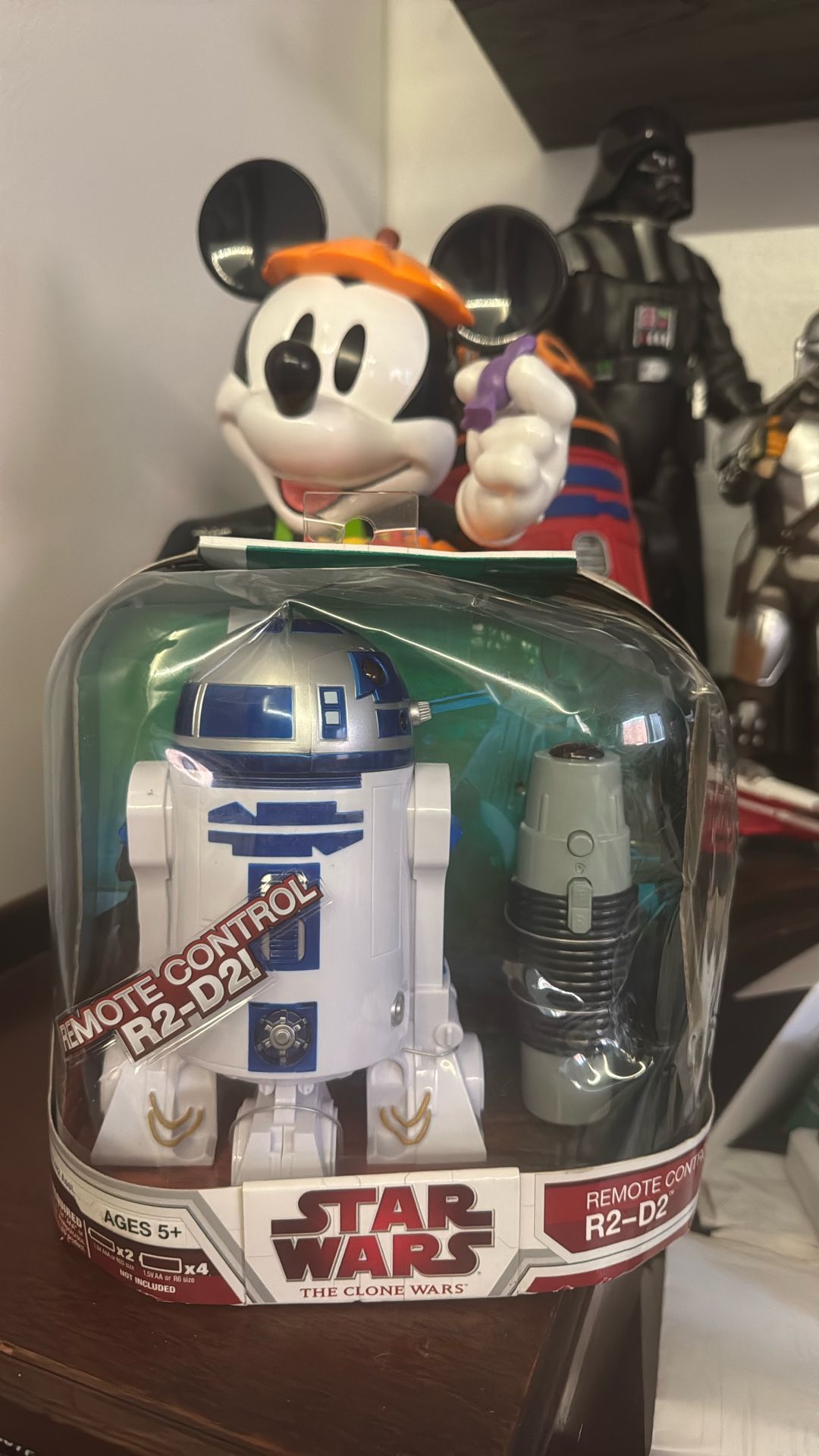 Star Wars Clone Wars Remote Control R2-D2 figure