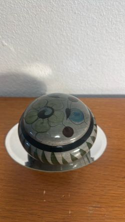 Vintage Mexican Tanala pottery trinket dish , lidded