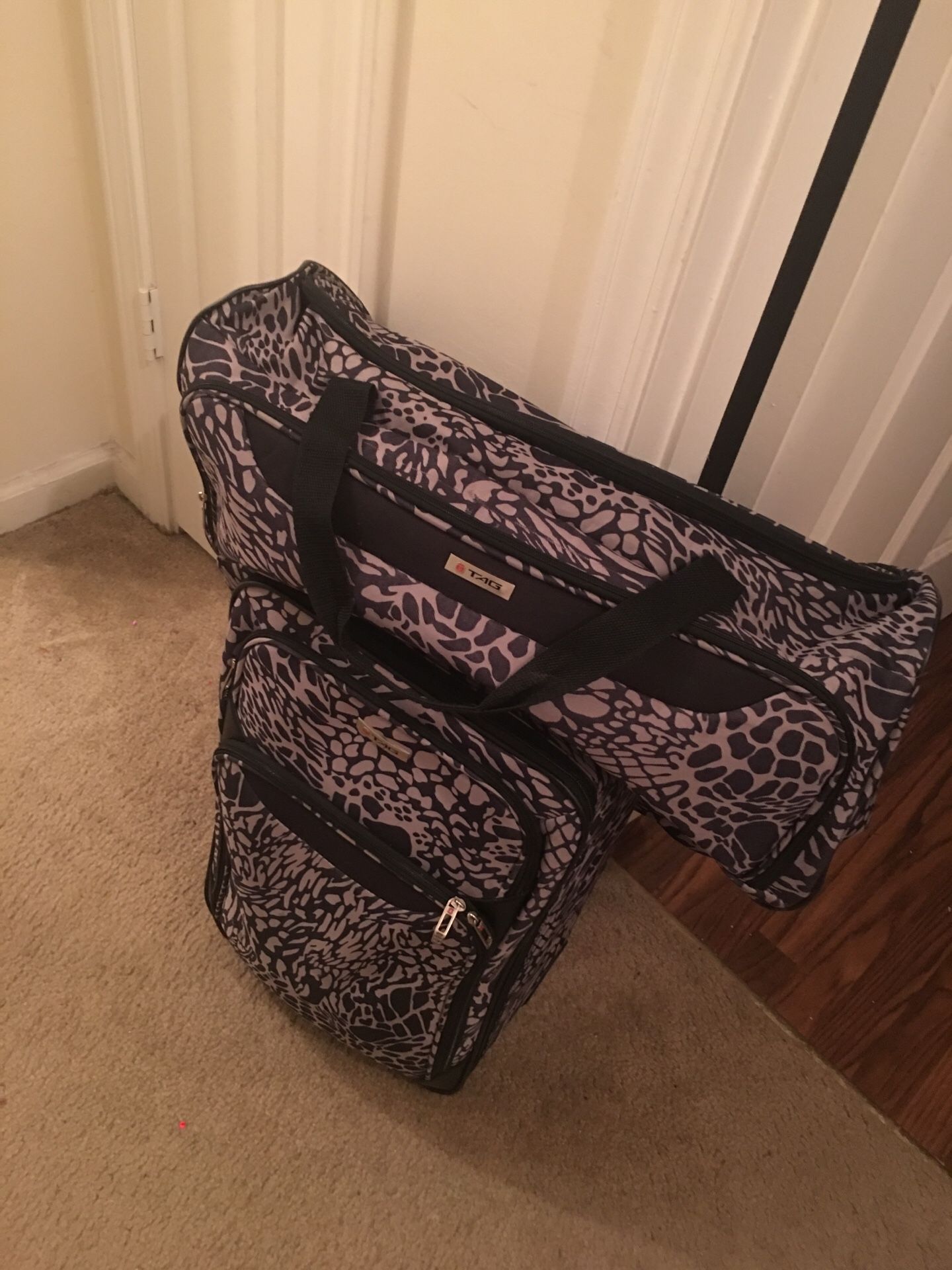 Suitcase and Duffle Bag Set