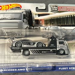 HotWheels Mercedes AMG Team Transport