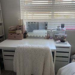 White Desk, Makeup Drawers, Vanity Mirror
