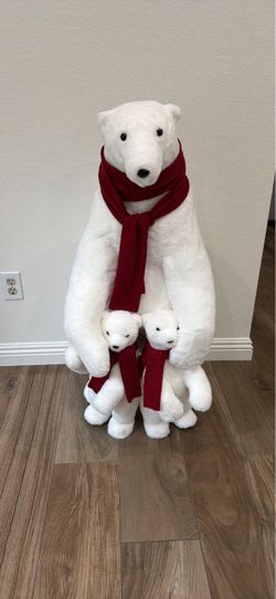 Polar bear with cubs Christmas decor