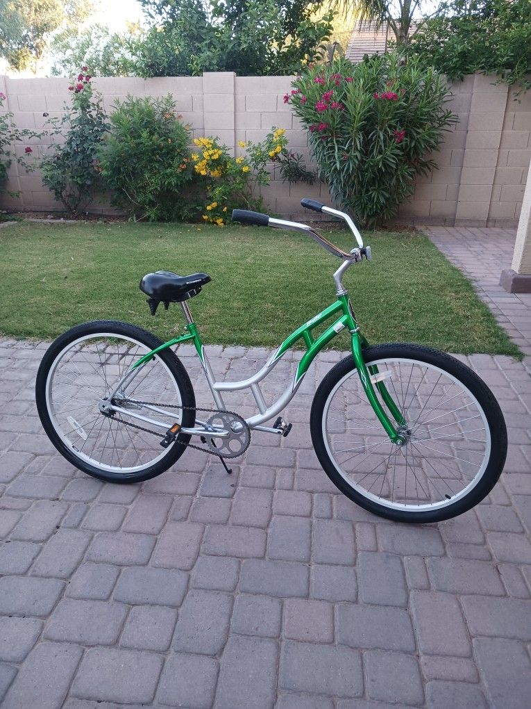 schwinn legacy beach cruiser