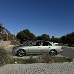 2002 Lexus LS 430