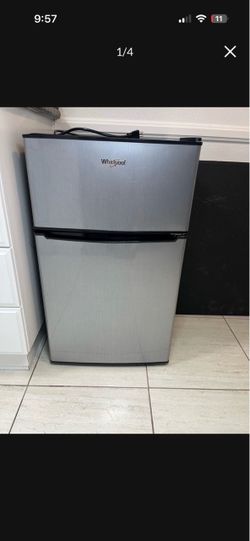 Whirlpool mini fridge