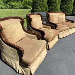 Free furniture !!!! Calll  301 /(contact info removed). Loveseat& 2chairs! 