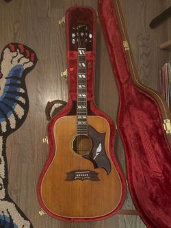 1972 Gibson Dove Natural