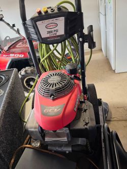 Simpson 2800 pressure washer