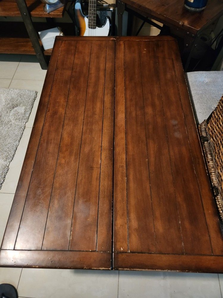 Coffee Table & Side Table
