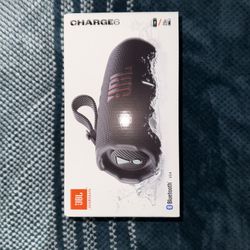JBL Charge 6