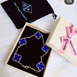 Van Cleef  Bracelets 