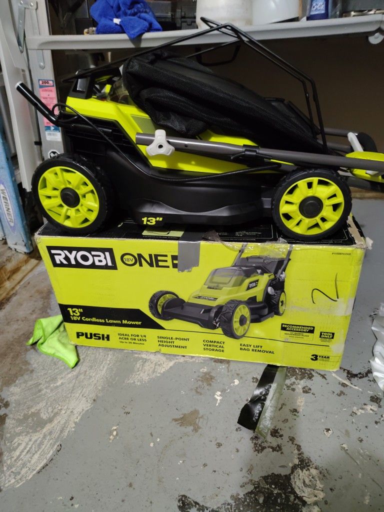 Ryobi 13-in 18 Volt Cordless Lawn Mower