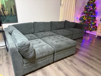 Gray Sectional Couch with Storage Ottoman