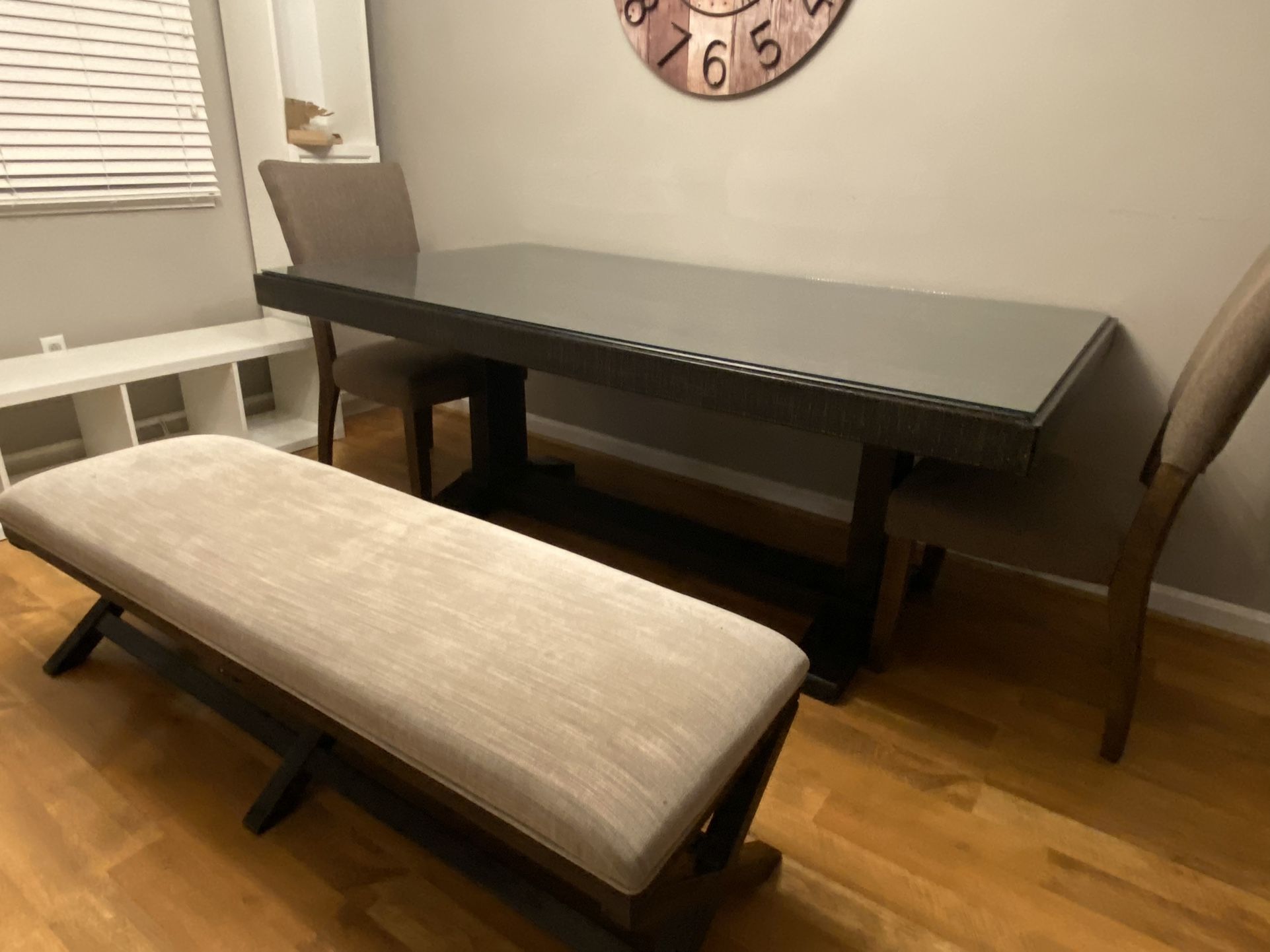 Dinning Room Table