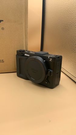 Nikon ZR open box