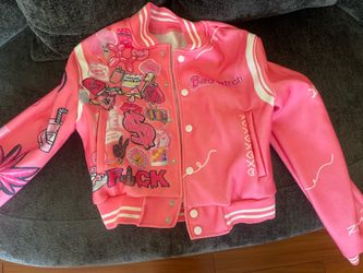 Size small