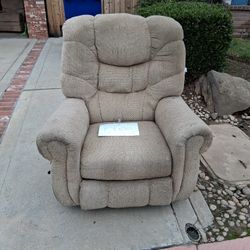 Free Recliner 