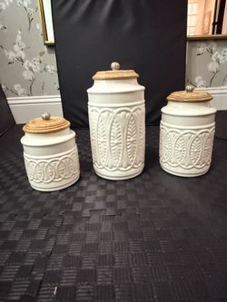 Kitchen canisters