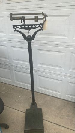 1895 antique scale