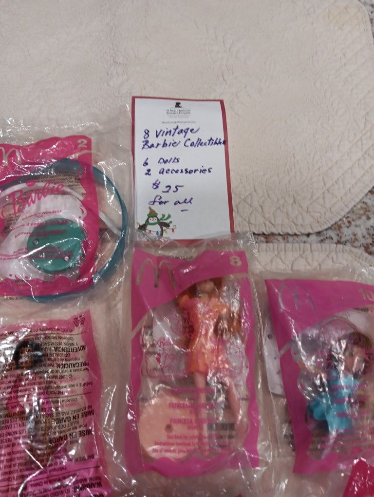 Vintage BARBIES. 6 Dolls + 2 Accessories