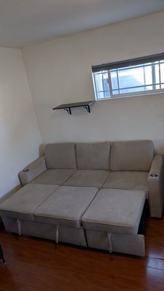 PULL OUT COUCH SOFA BED