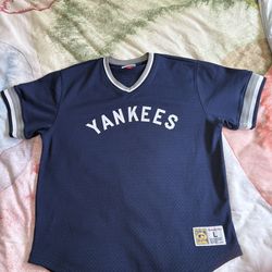 New Mitchell & Ness Pullover Yankee Jersey Size L