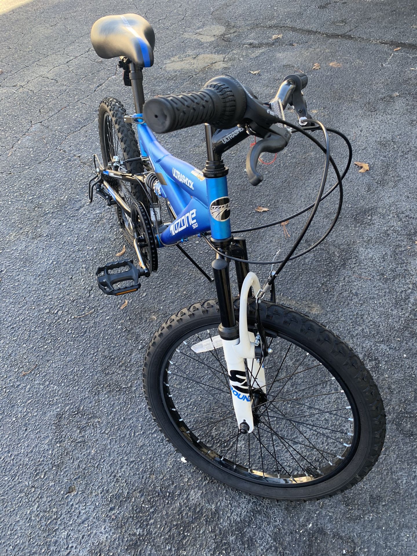 Ozone 500 Boys Ultra Shock 20 in Bike for Sale in Matthews NC