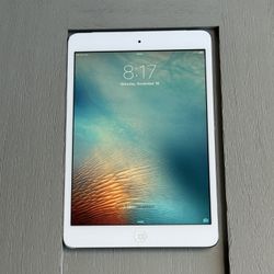 Apple iPad Mini Tablet