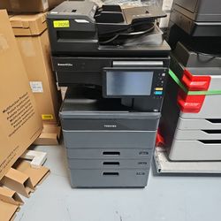 Toshiba 5525AC Color Printer ***WILL GO FAST** LOWER PRICE