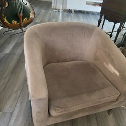 Set Of 2  Accent Chairs.  Gray Velvet 