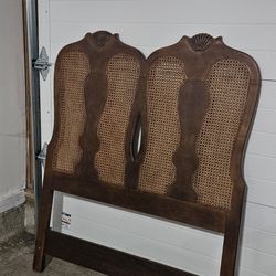 BAKER. CHAIR. BACK. TWIN. HEADBOARD