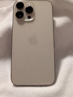 Pre-Owned White Titanium Apple iPhone 14 Pro Max - 256 GB - Immaculate condition.
