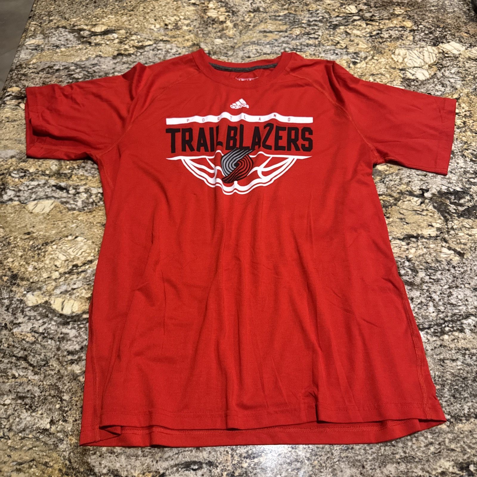 Adidas Trail Blazer Shirt Size L