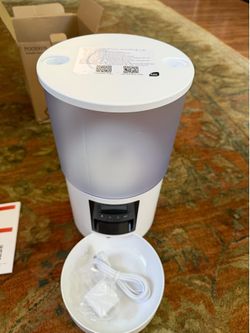 Pooeken automatic cat feeder