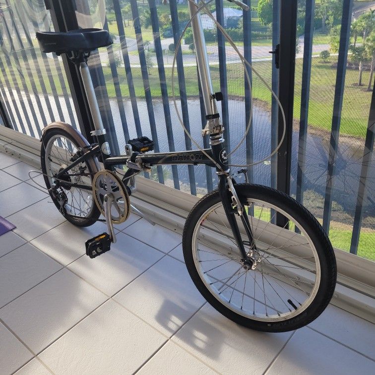 Dahon Folding Bike 20"