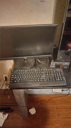 Desktop Computer Window 10 Pro