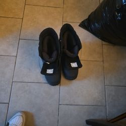 Below 0° Steal Toe Boots