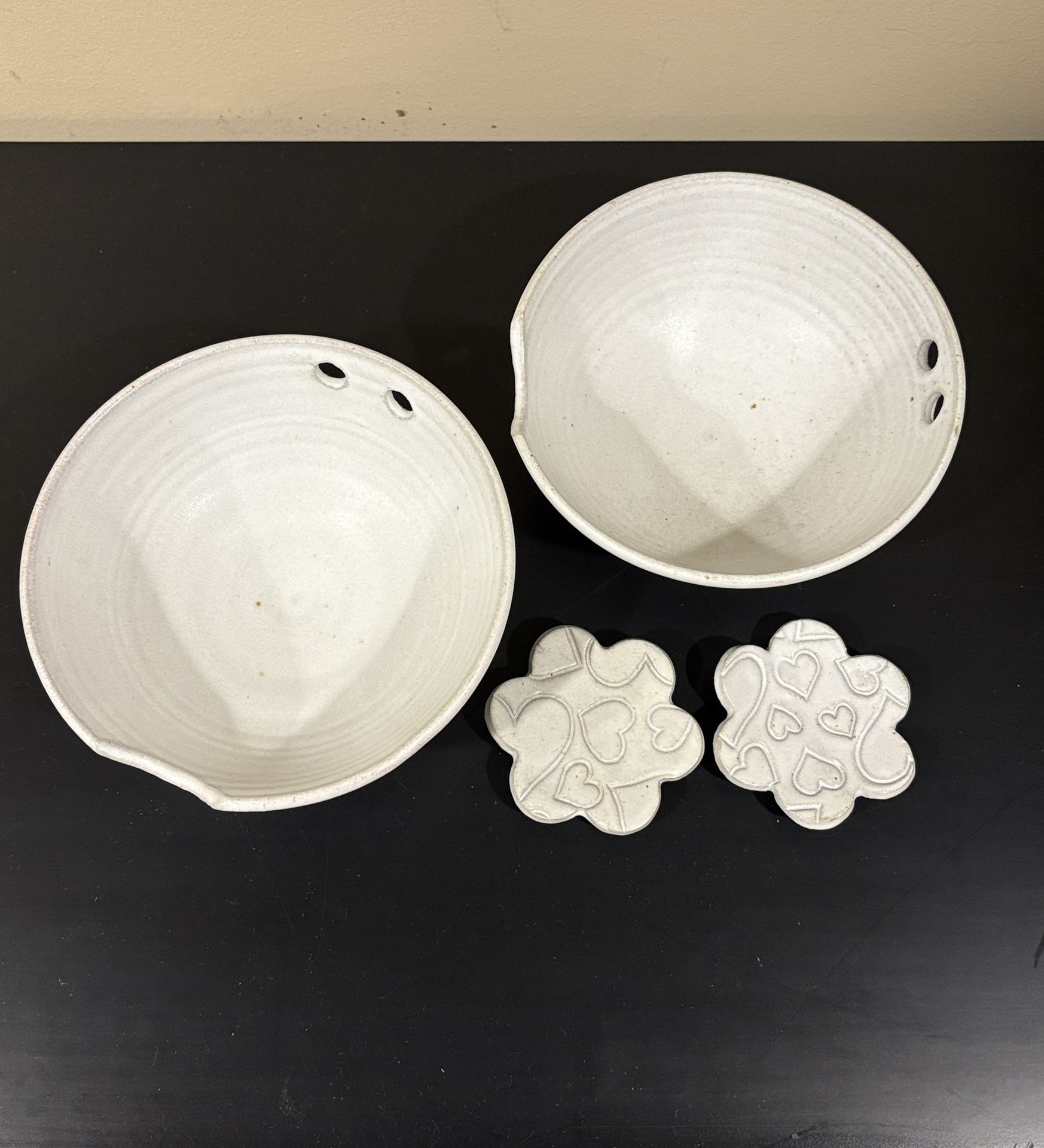 Ceramic Bowls With Chopstick Rests