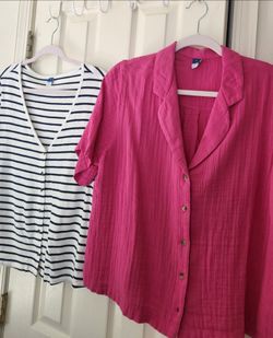 Old Navy Cotton Tops (Med)
